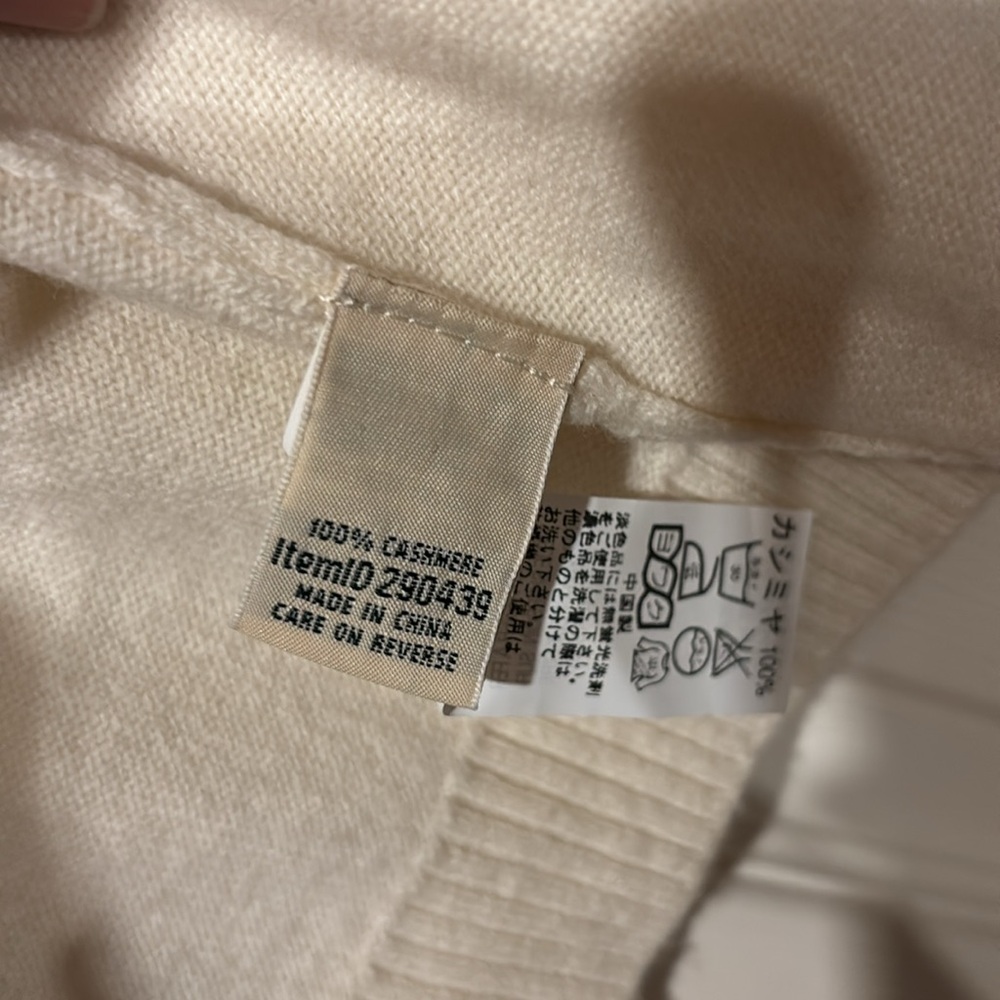LLBean 100% Cashmere Sweater - Picture 3 of 6